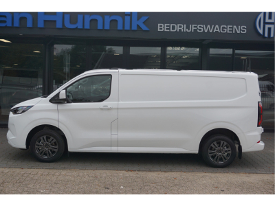 57097188-ford-e-transit-custom-2