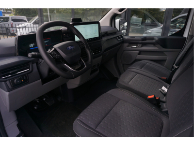 57097188-ford-e-transit-custom-9