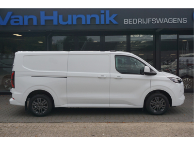 57122061-ford-transit-custom-5