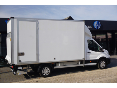 57149062-ford-transit-5