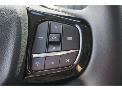 57318184-ford-e-transit-custom-17